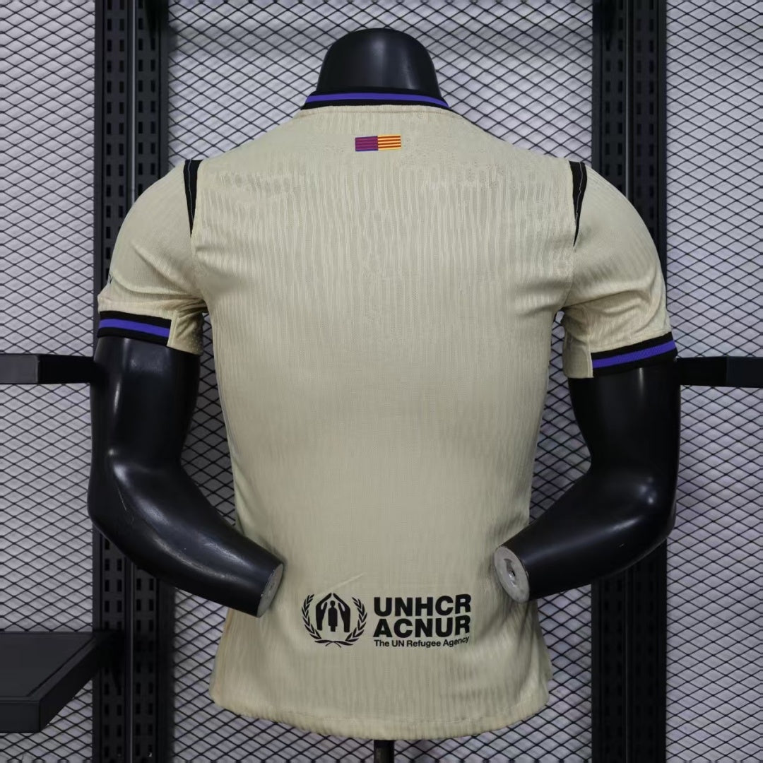 Maillot 24/25 Barcelone Extérieur player — vue 2