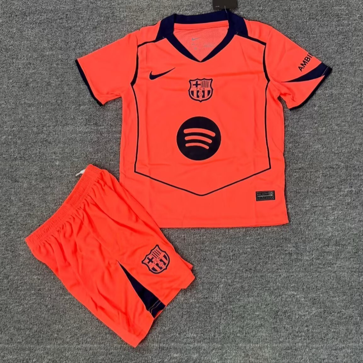 25/26 Ensemble Enfant Barcelone Third — vue 1