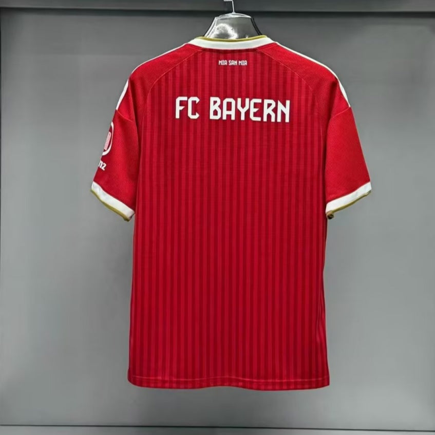 Maillot 26/27 Bayern Munich Domicile — vue 2