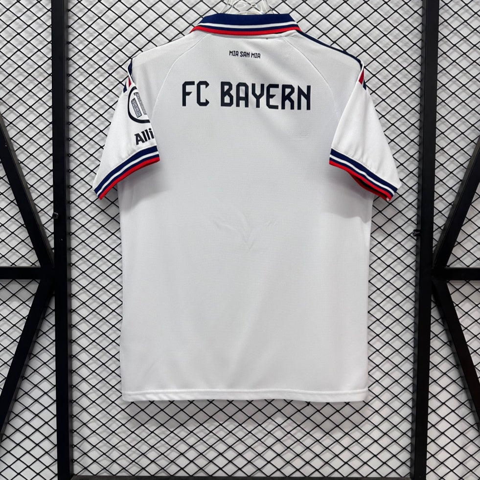 Maillot 26/27 Bayern Munich Extérieur — vue 2
