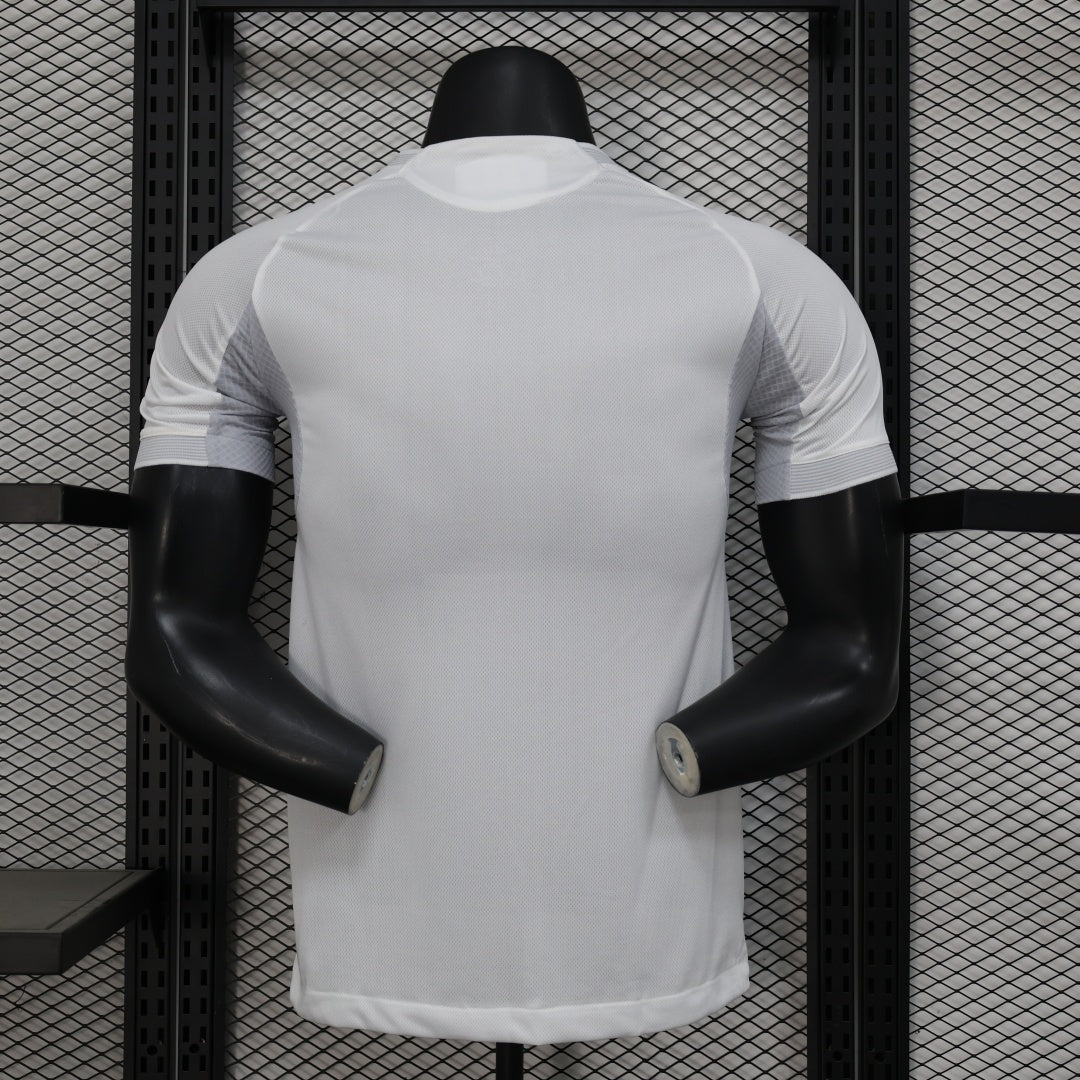 25/26 Maillot Real Madrid Domicile player — vue 2