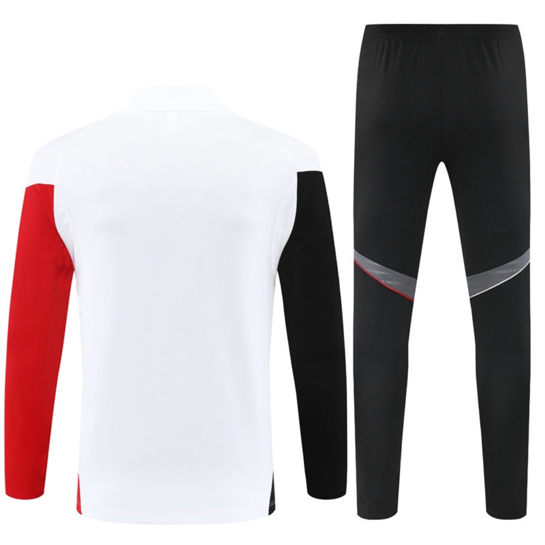 25/26 Ensemble Ajax white — vue 2