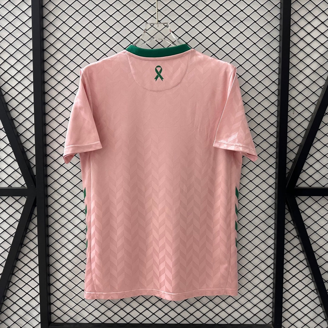 Maillot 25/26 Saint Etienne Spécial rose — vue 2