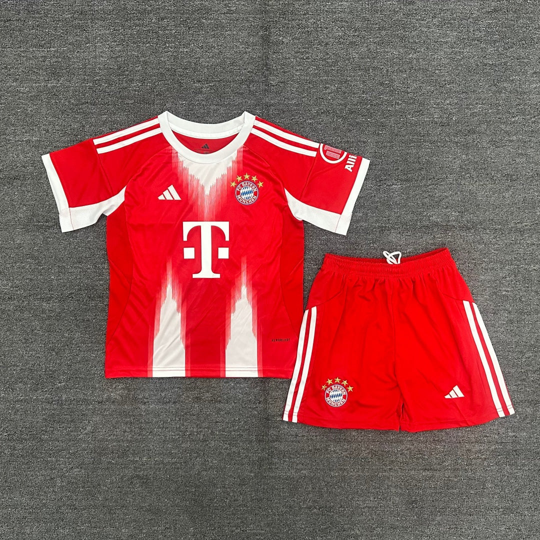 25/26 Ensemble Enfant Bayern Munich Domicile — vue 1