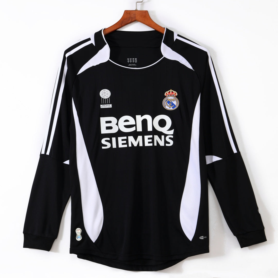 2006-2007 Real Madrid Third Retro Manches Longues — vue 1