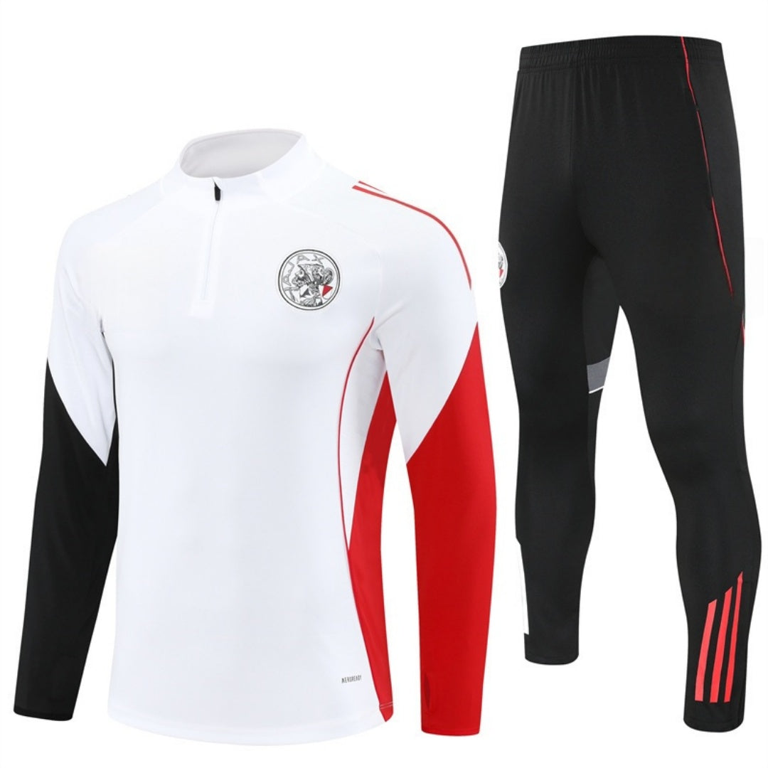25/26 Ensemble Ajax white — vue 1