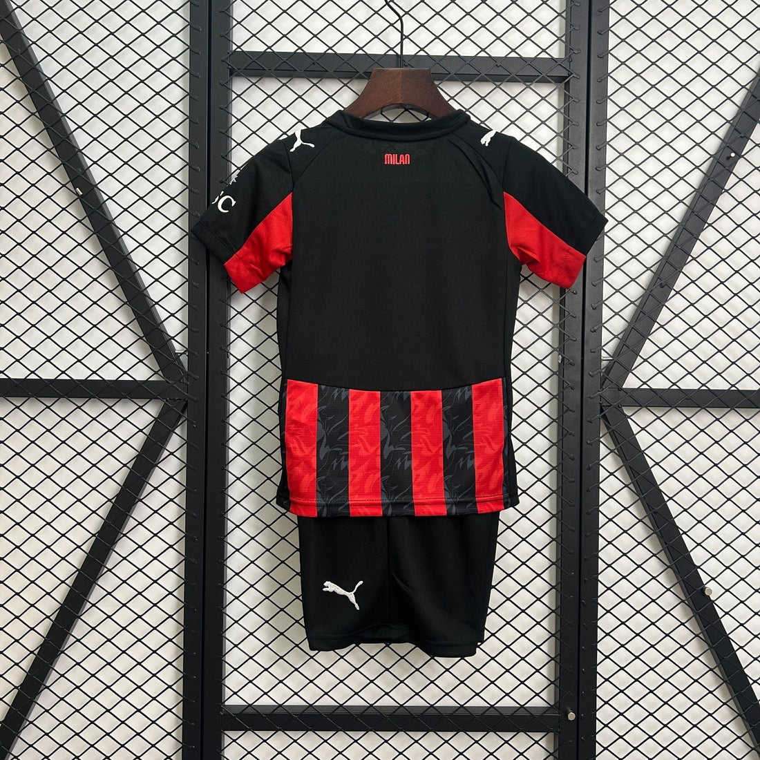Maillot 25-26 AC Milan Domicile — vue 2