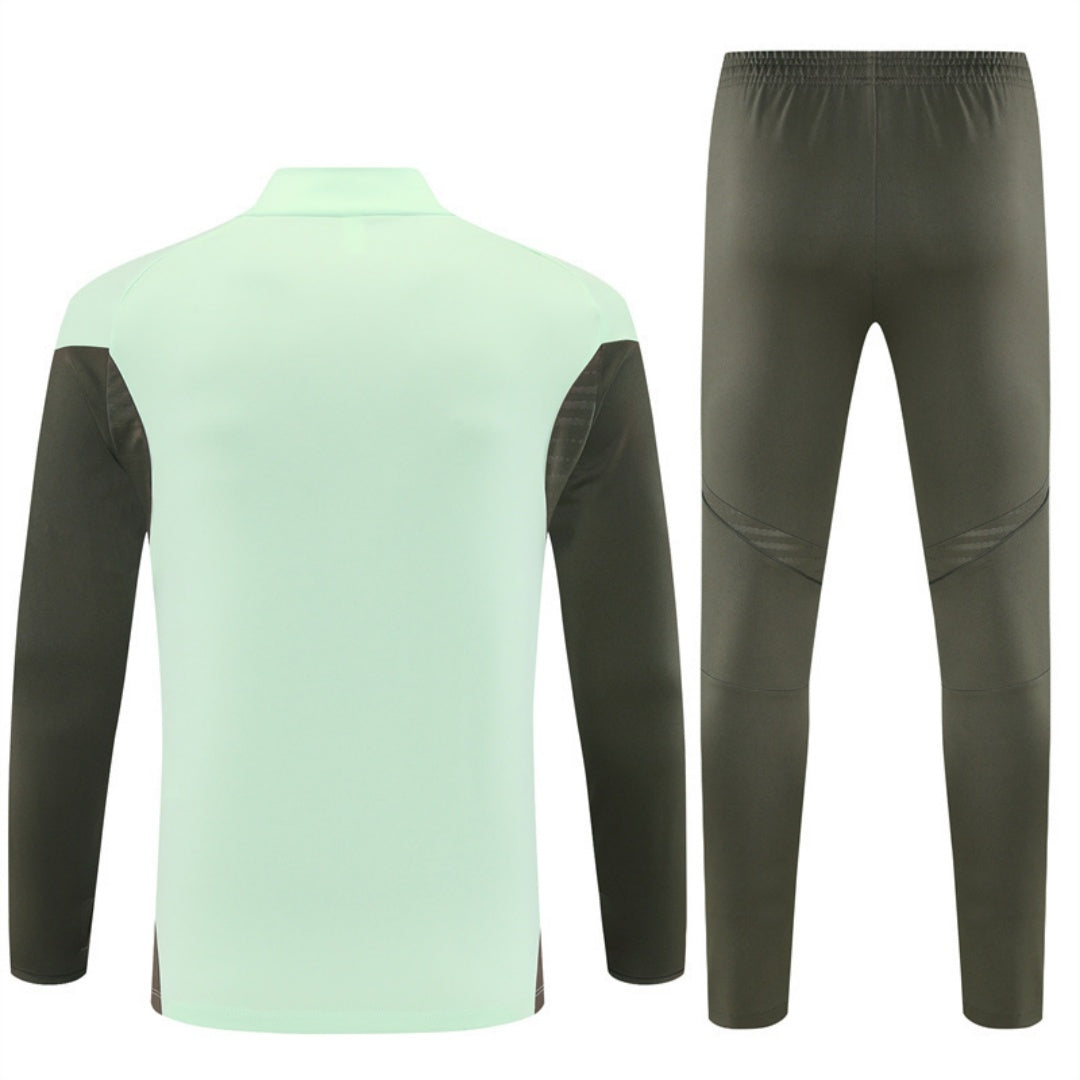 25/26 Ensemble Real Madrid green — vue 2