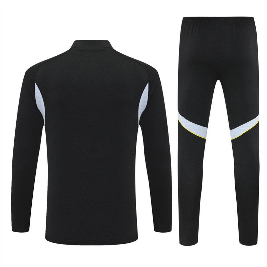 25/26 Ensemble Real Madrid black Spécial — vue 2