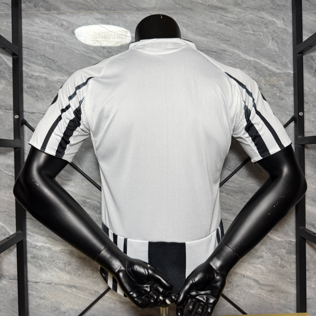 Maillot 25/26 Juventus Domicile player — vue 2