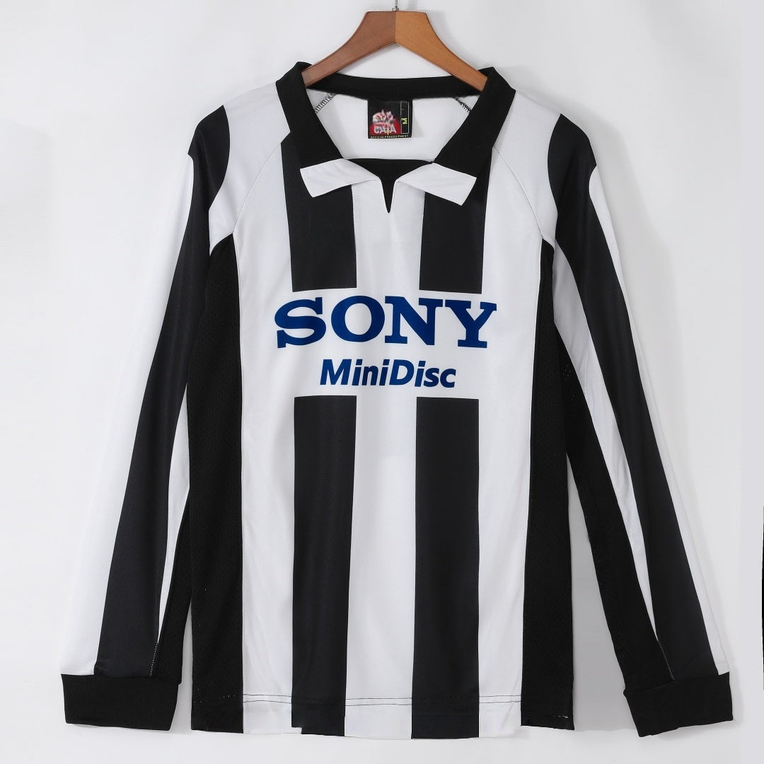 1997-1998 Maillot Juventus Domicile Retro Manches Longues — vue 1