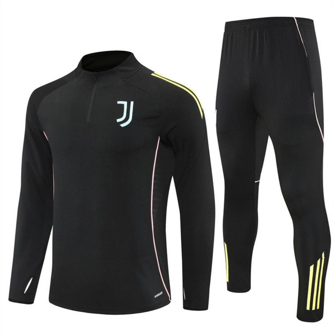25/26 Ensemble Juventus Spécial A — vue 1