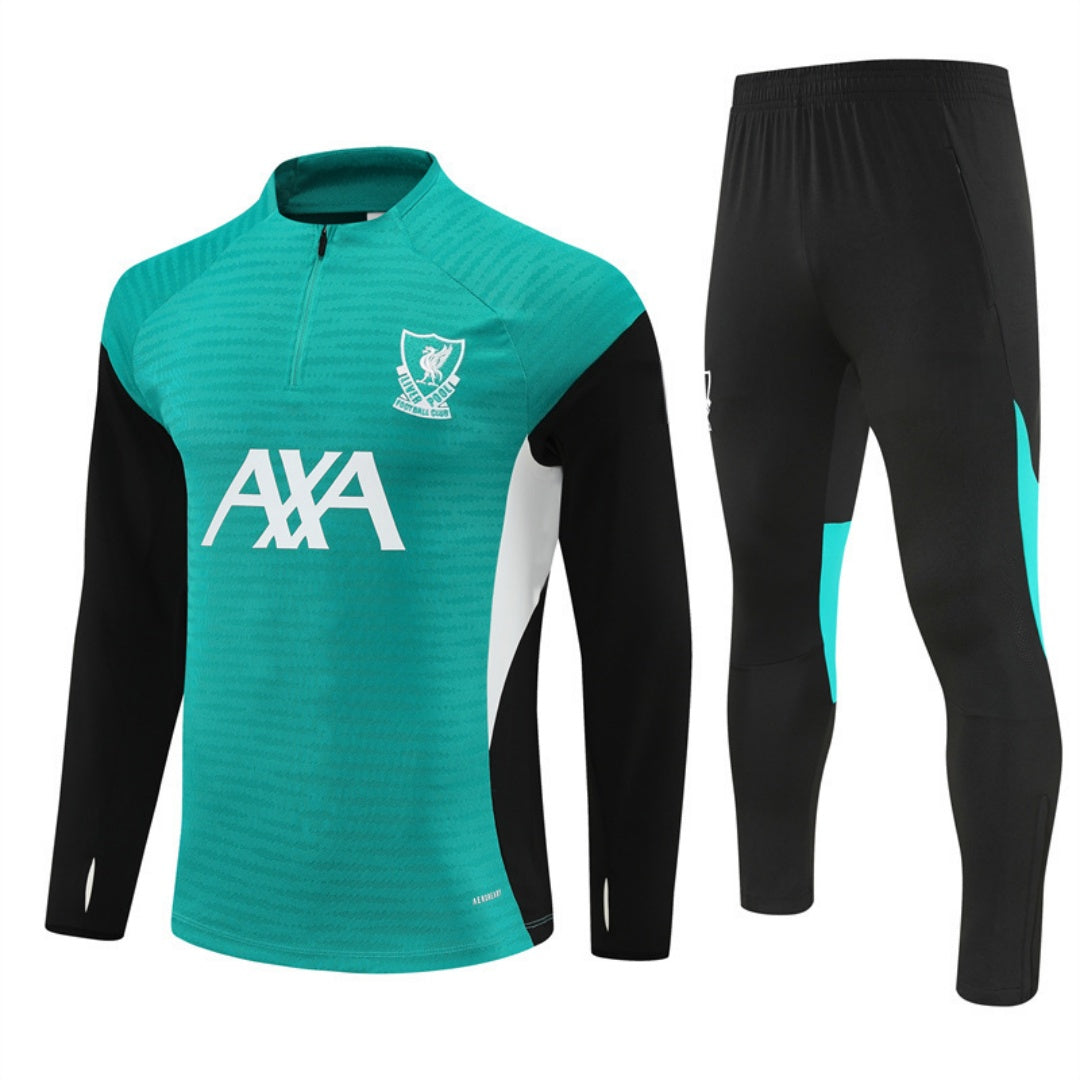 25/26 Ensemble Liverpool green Spécial B — vue 1