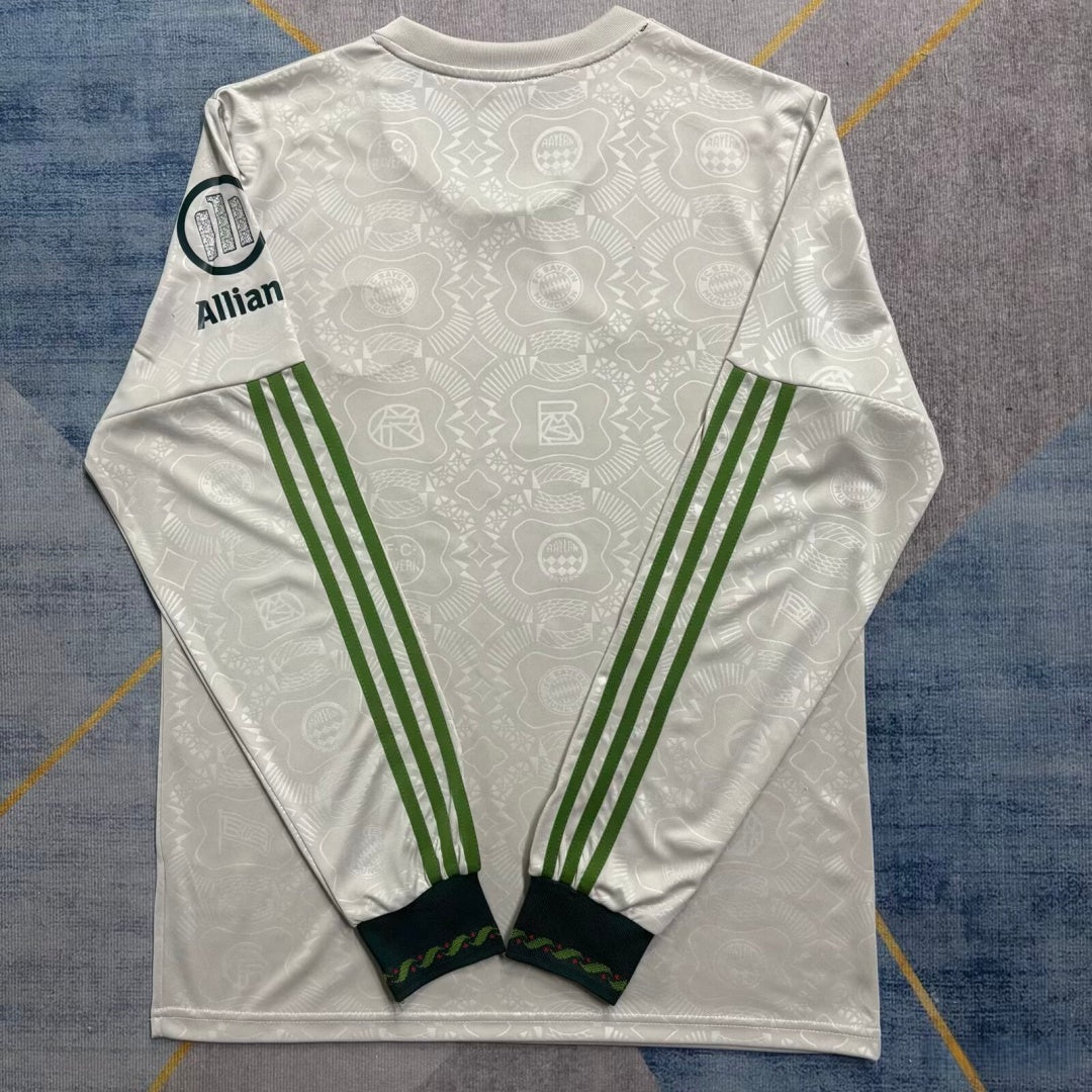 Maillot 25/26 Bayern Munich Third Manches Longues — vue 2