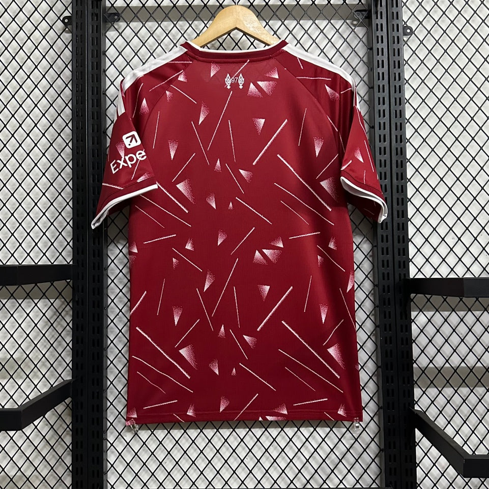 Maillot 26/27 Liverpool Spécial Domicile — vue 2
